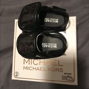 MK baby sandals